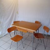formica table with extension + 6 chairs