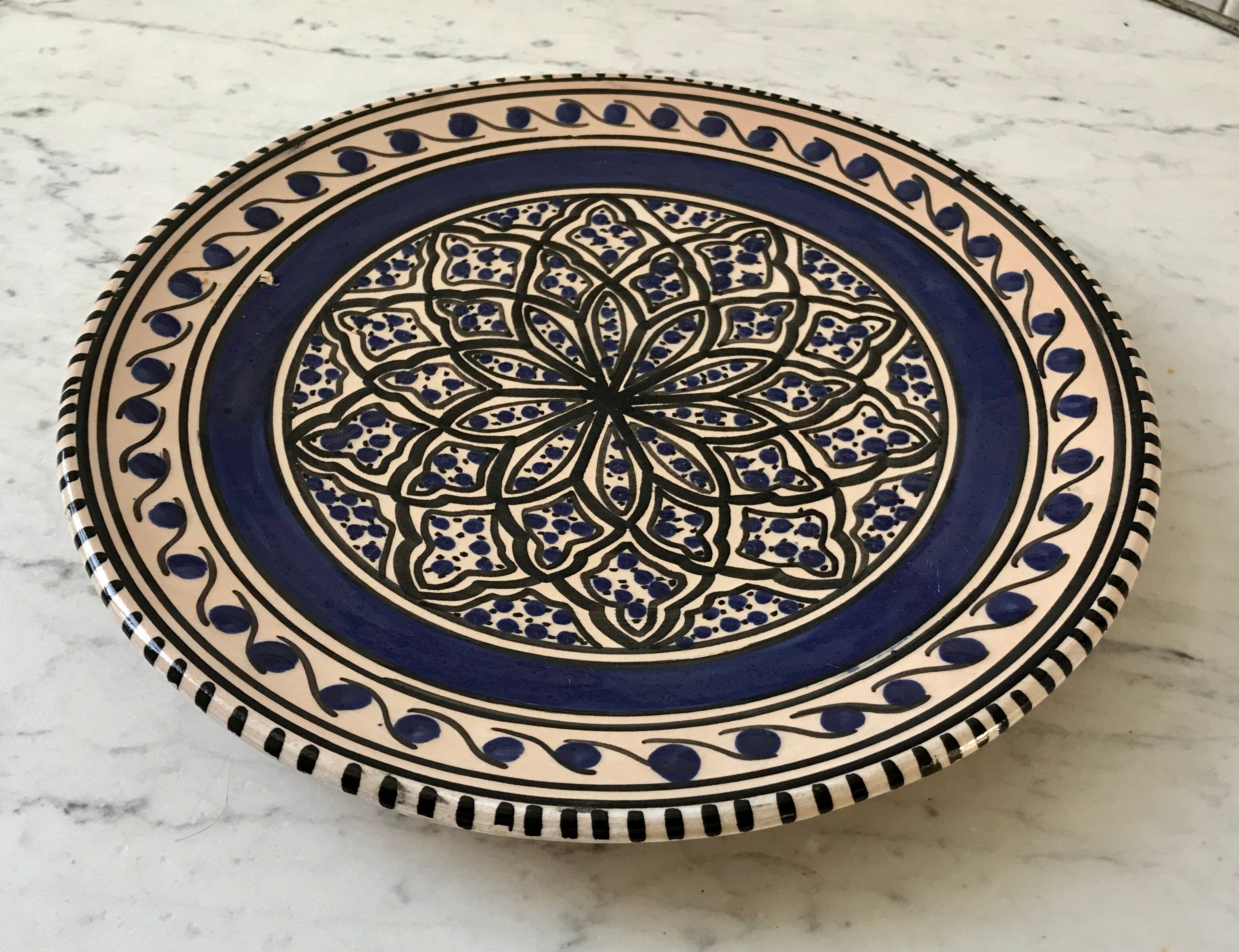 Moroccan ceramic dish handicraft Tamegroute "Aleya Slim"