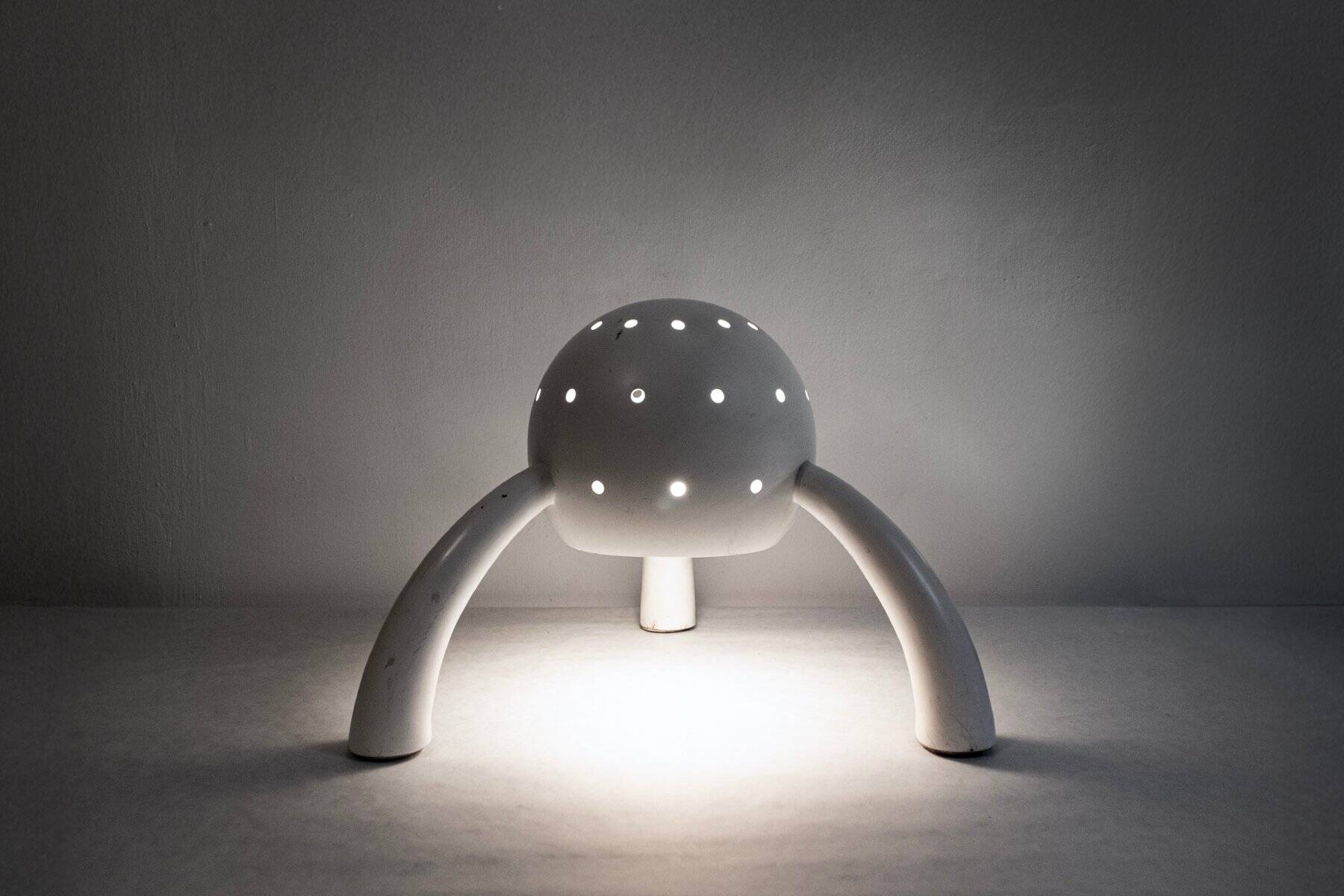 Vintage Space Age table lamp in metal, Italy, 1950s.