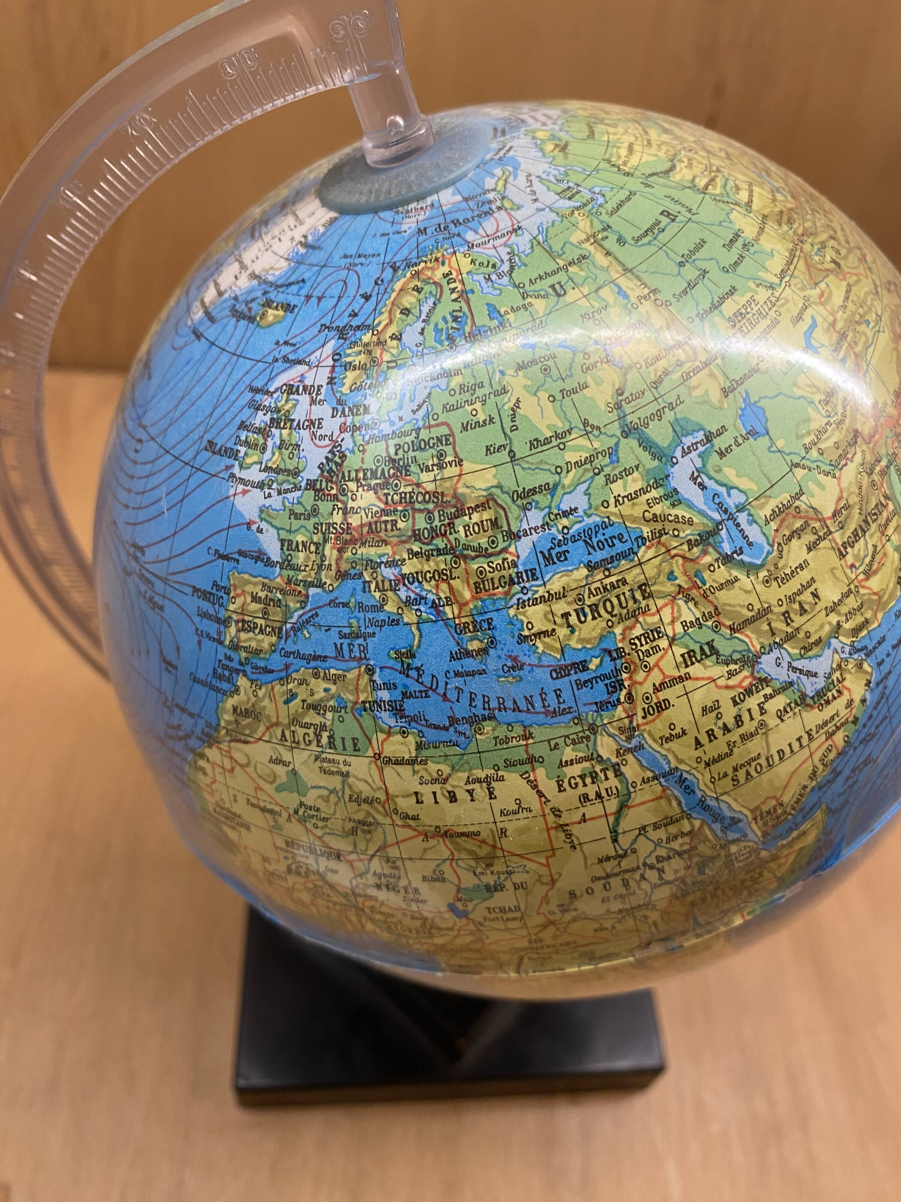 Terrestrial globe 70s