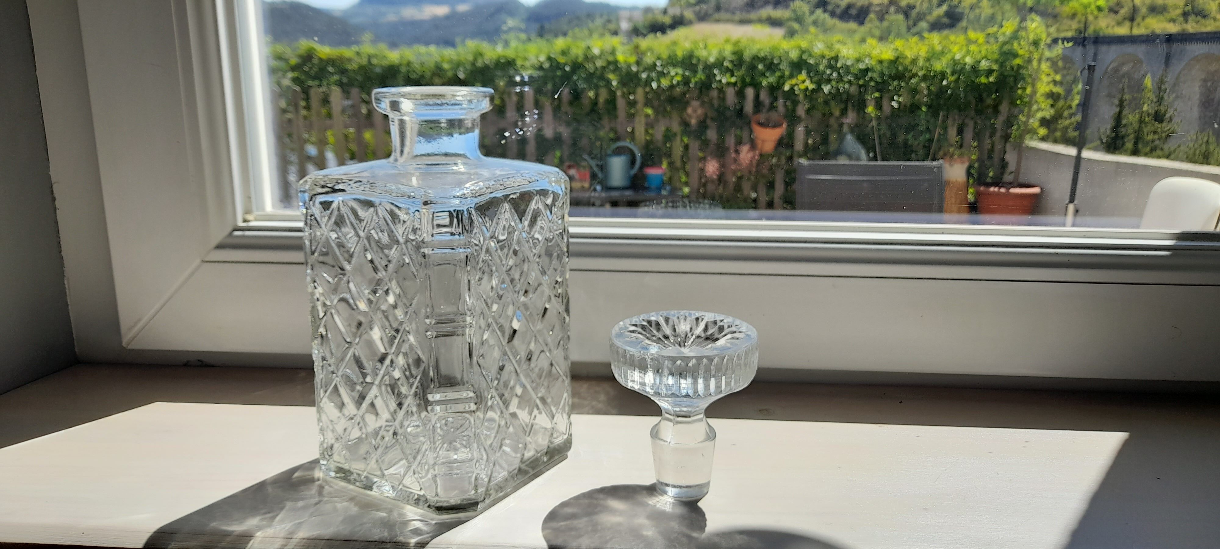 Whisky decanter