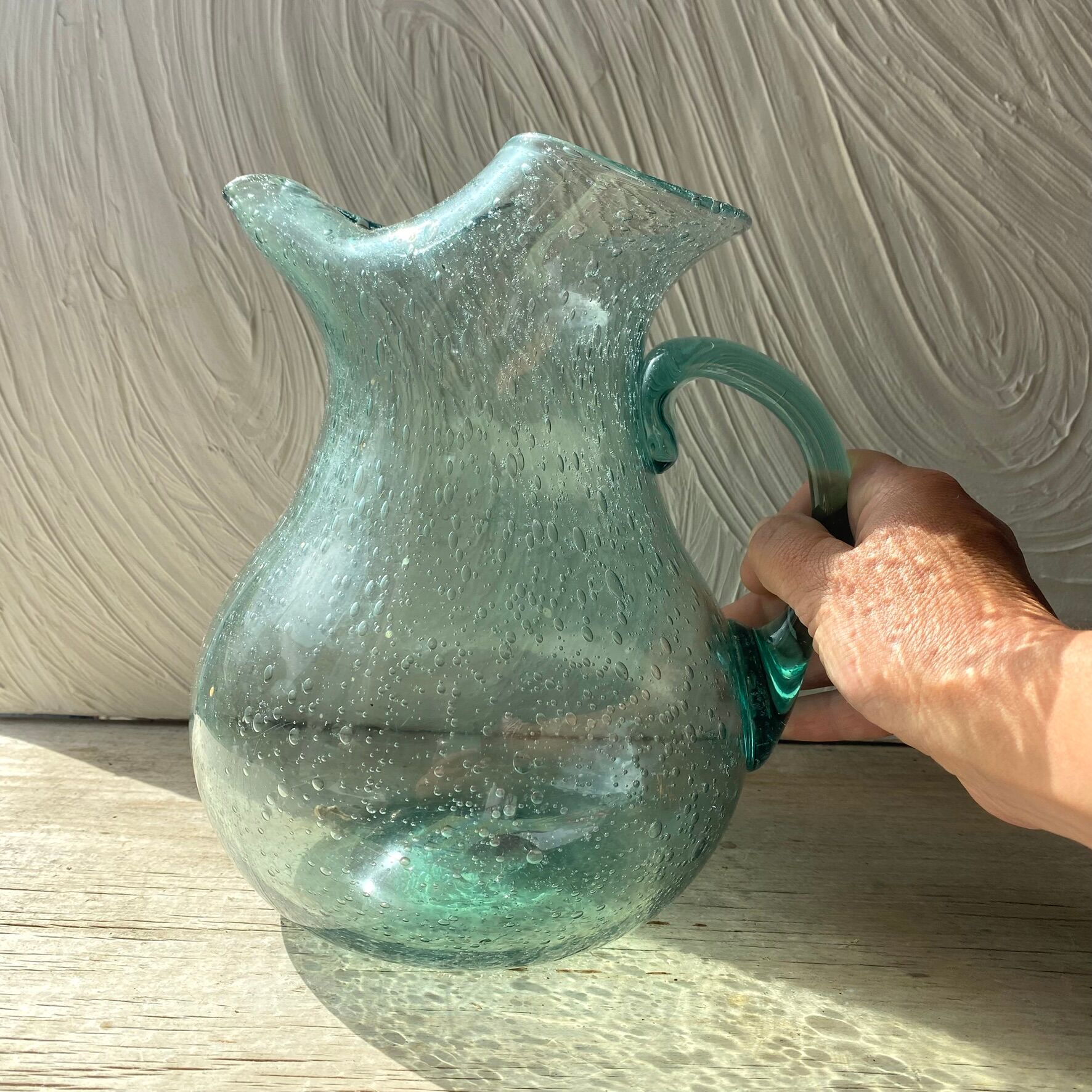 Pichet en verre  soufflé bullé  H24 cm
