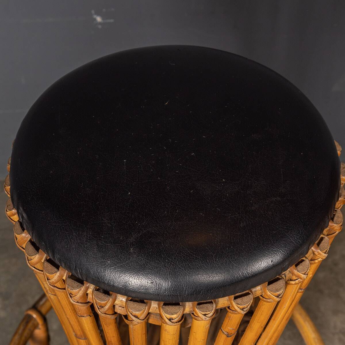 Striking 20thc italian standing bamboo dry bar & stools c.1960
