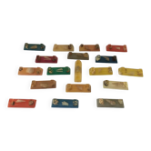 1950s Vintage Resin Shell Knife Rest
