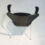 Armchair Mod. 3207 Arne Jacobsen