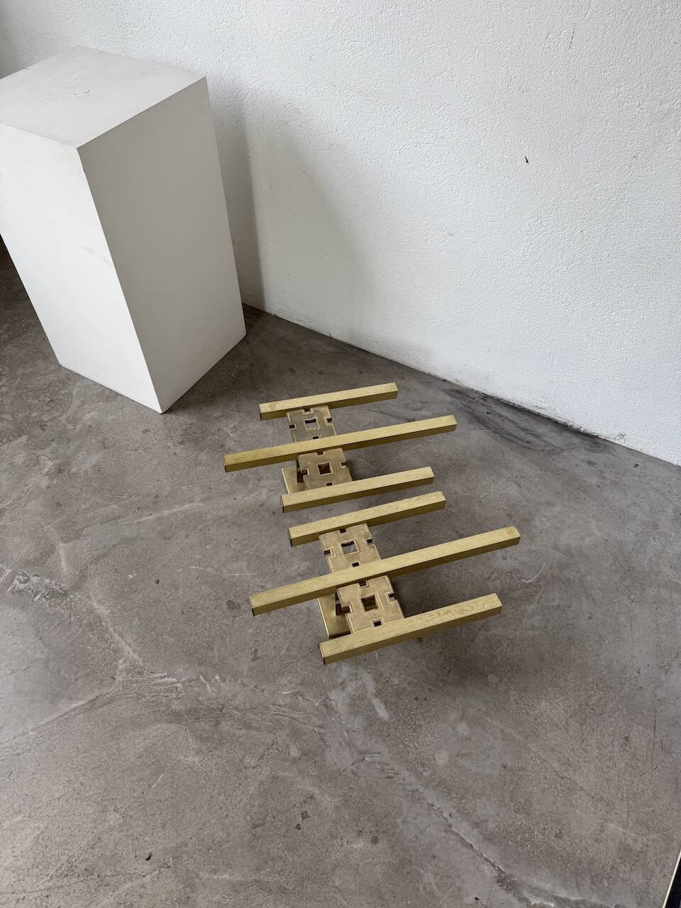 Pair of Regency brass wall lights in Italy