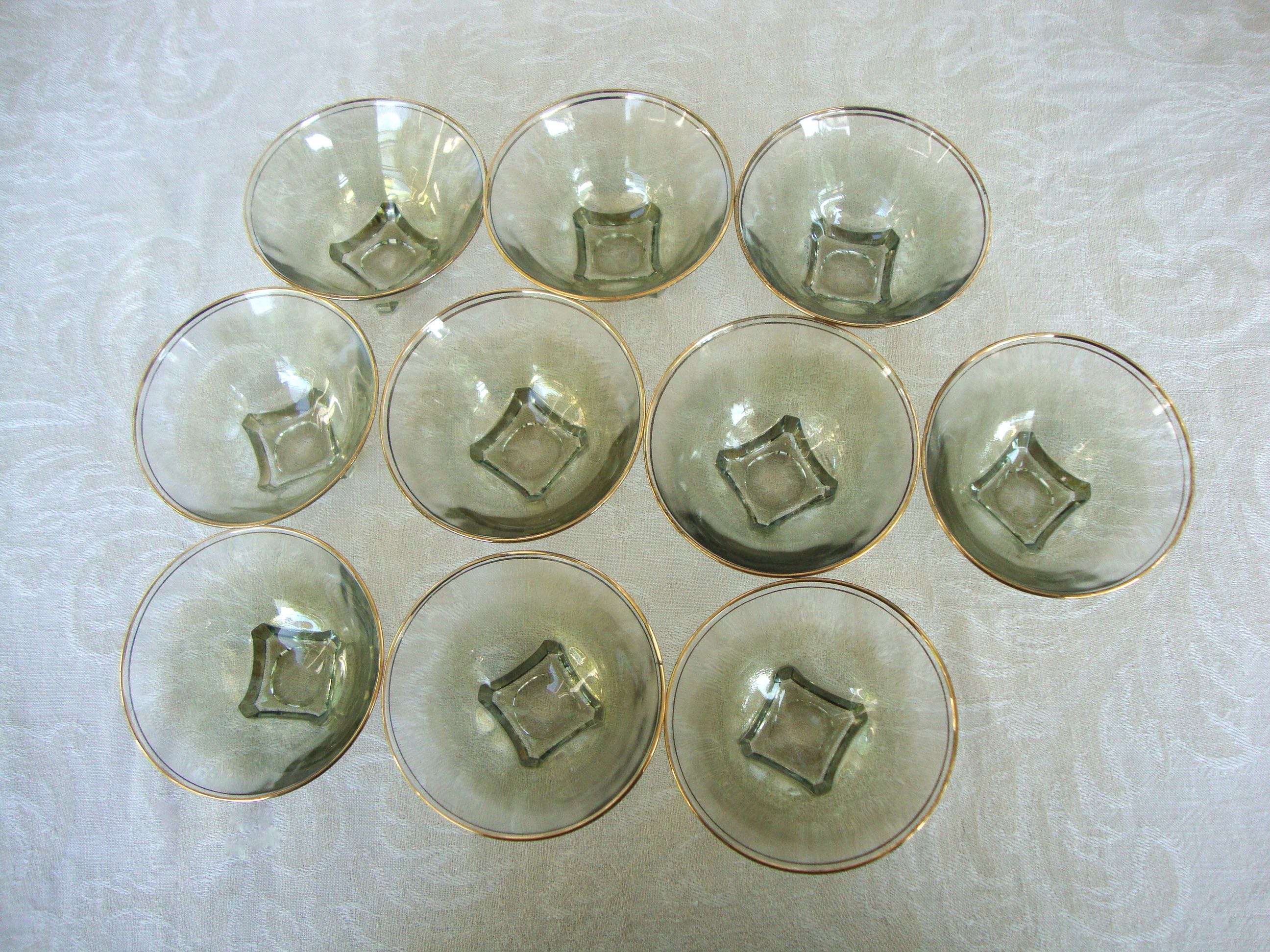 Set de 10 coupes à dessert