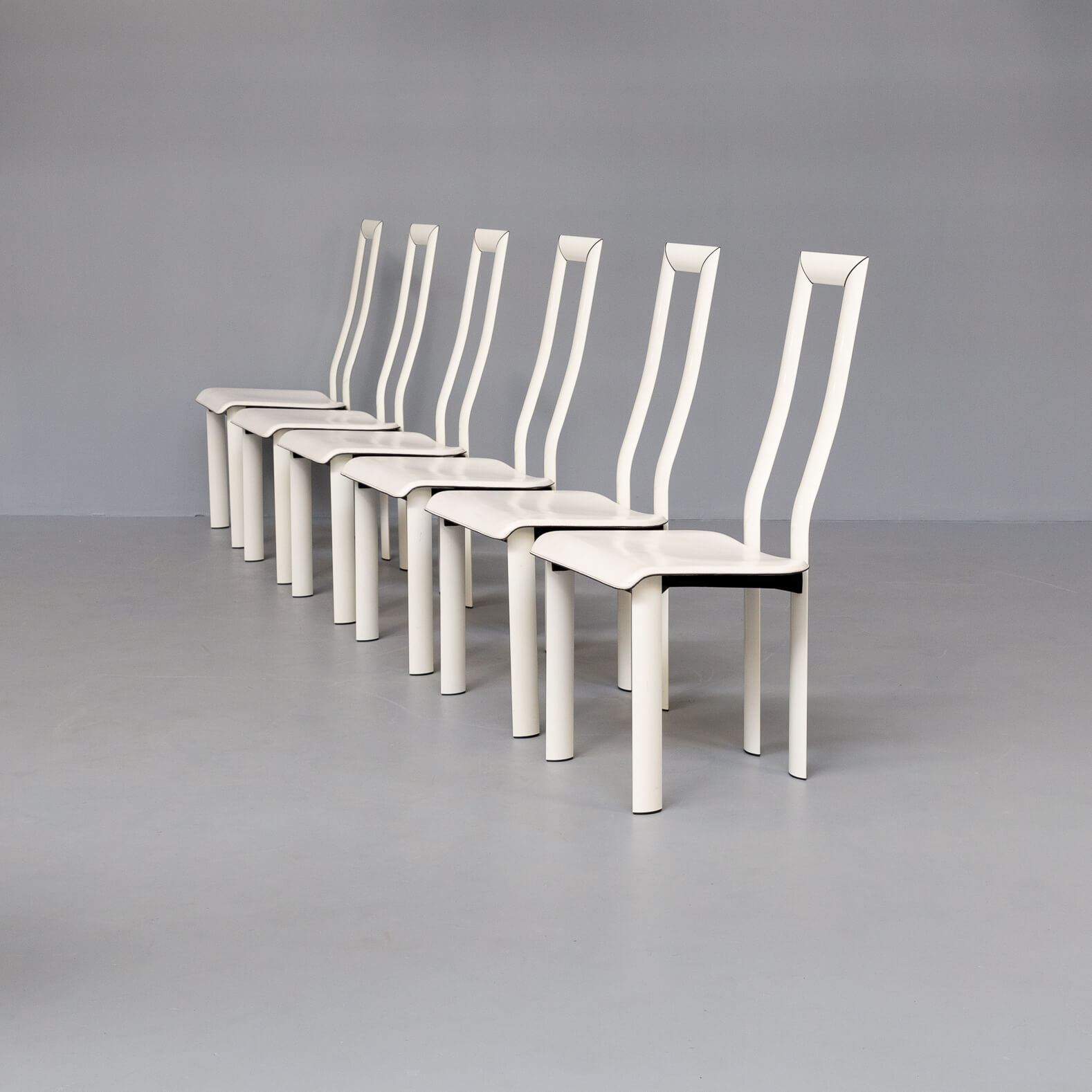 Antonello Mosca ‘royal’ white leather high back chairs for Ycami set/6
