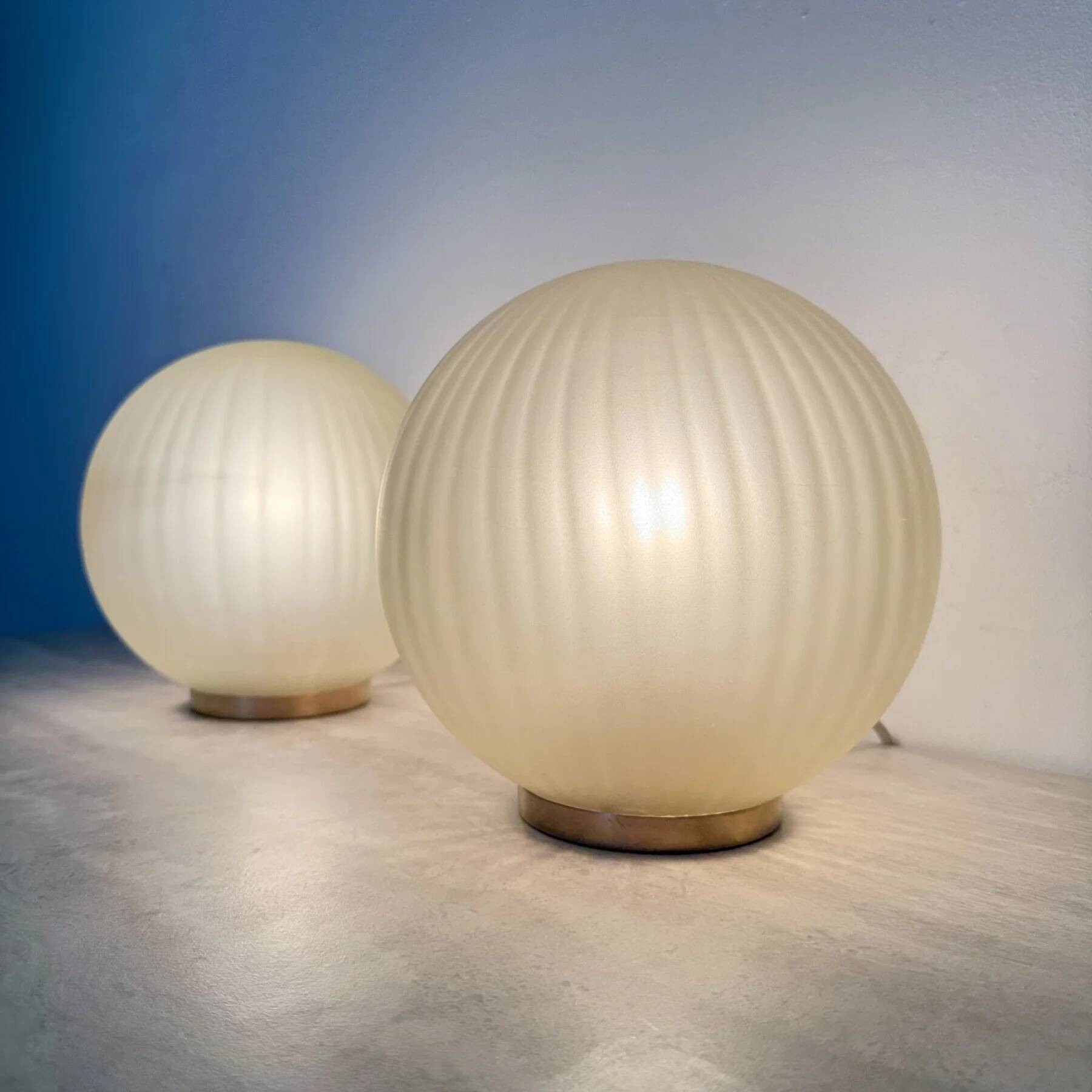 Pair of 2 glass swirl lamps, 1970 Italy