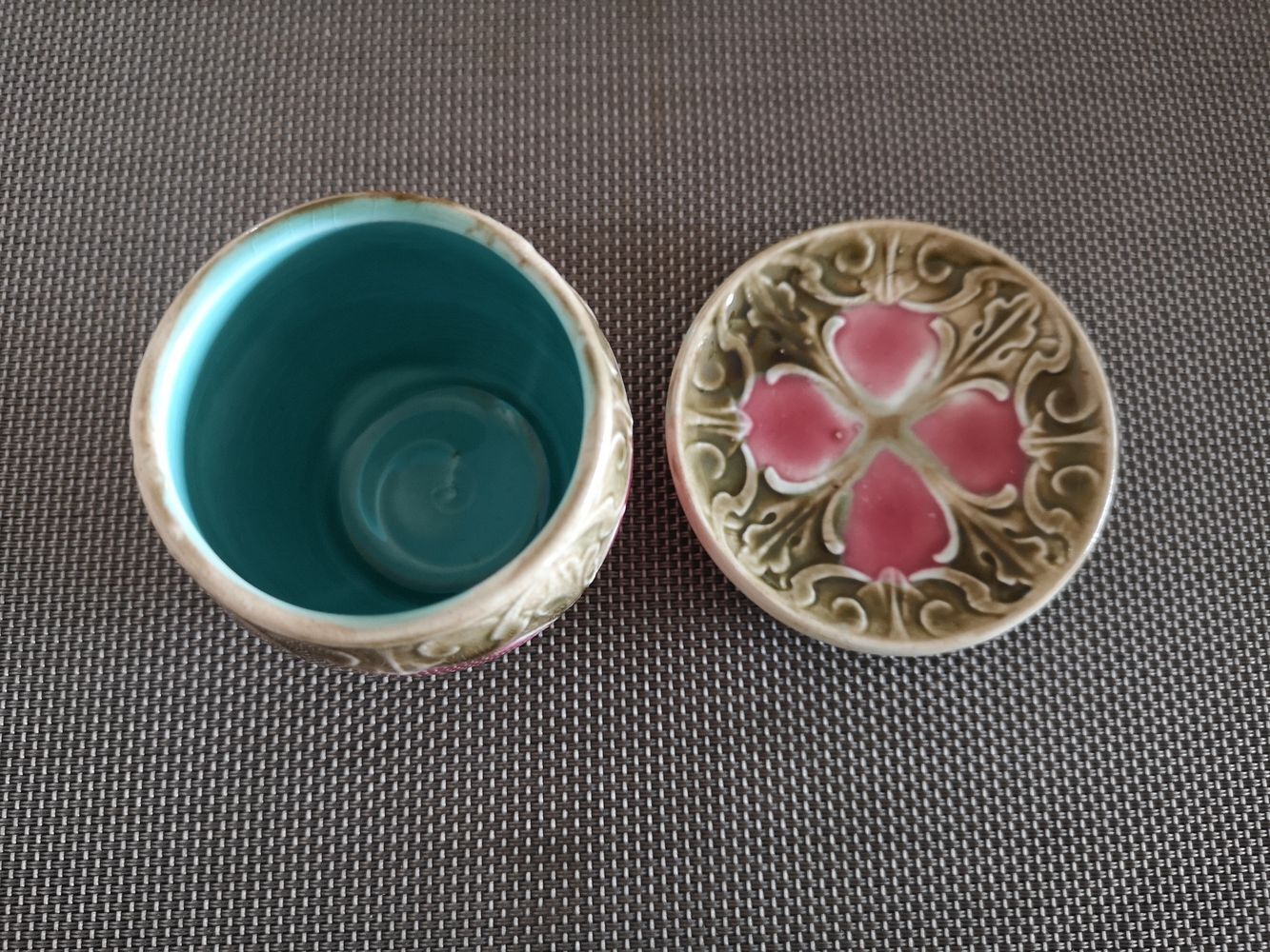 Cup and saucer in glazed ceramic end 19th