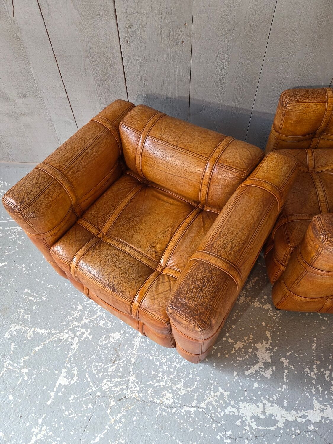 Cube leather armchairs