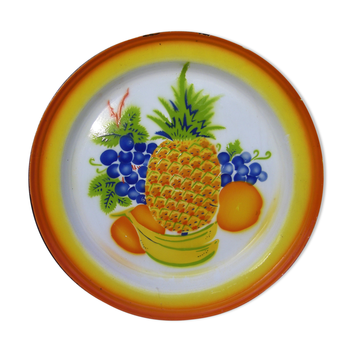 Enamelled dish 50 cm in diameter
