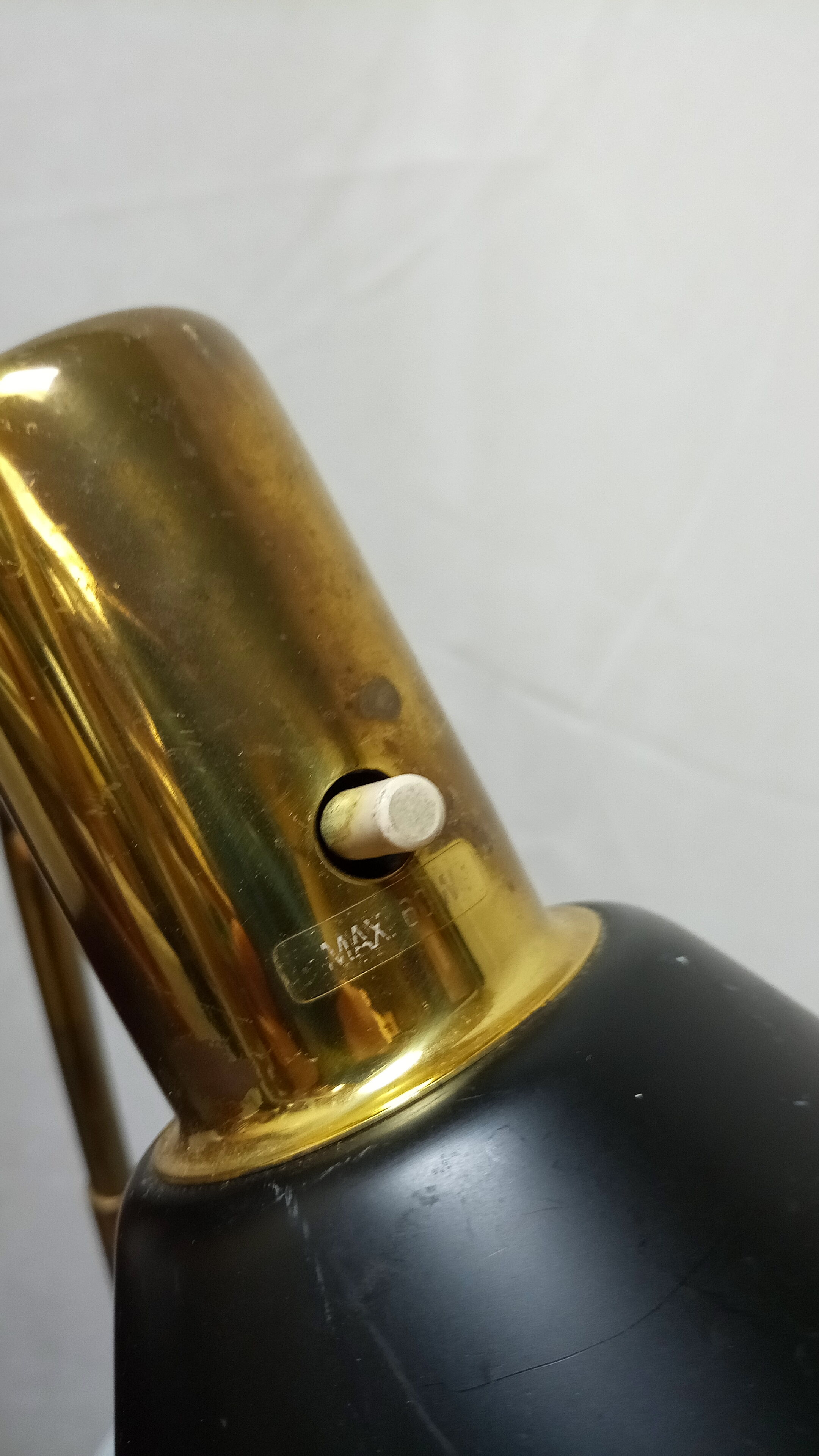 Lampe de table suédoise d’öia en laiton