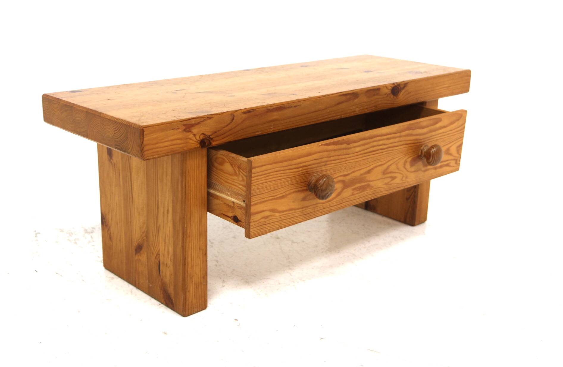 Scandinavian pine chest of drawers, Sweden, 1960