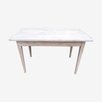 Bleached table