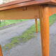 Table scandinave