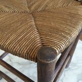 Stool straw