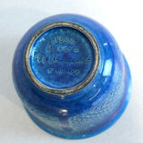 Pot en céramique émaillée bleu de Pol Chambost signé