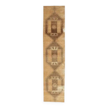 Tapis couloir en laine Oushak turc des années 1970 84x378