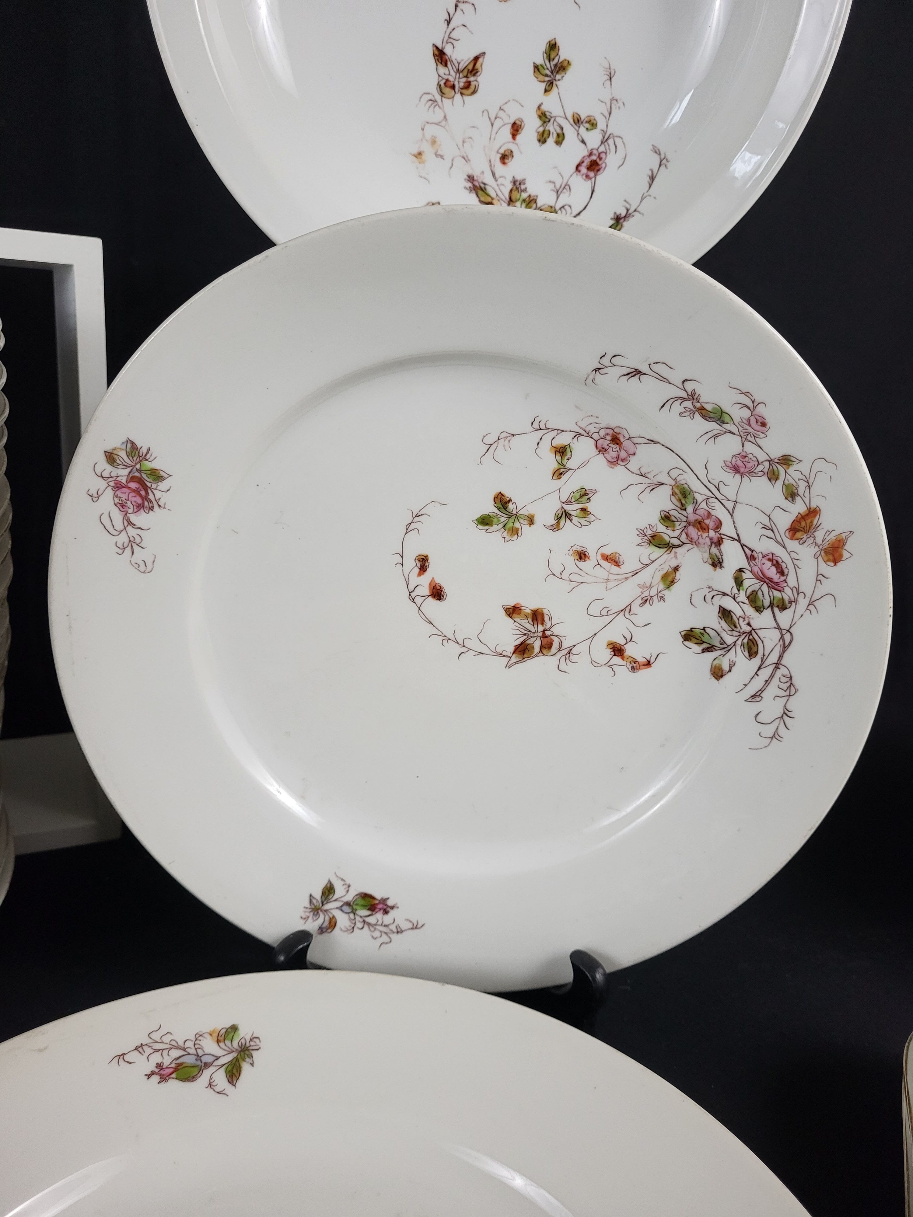 Porcelain table service Paris "à la ville St Denis" - New products