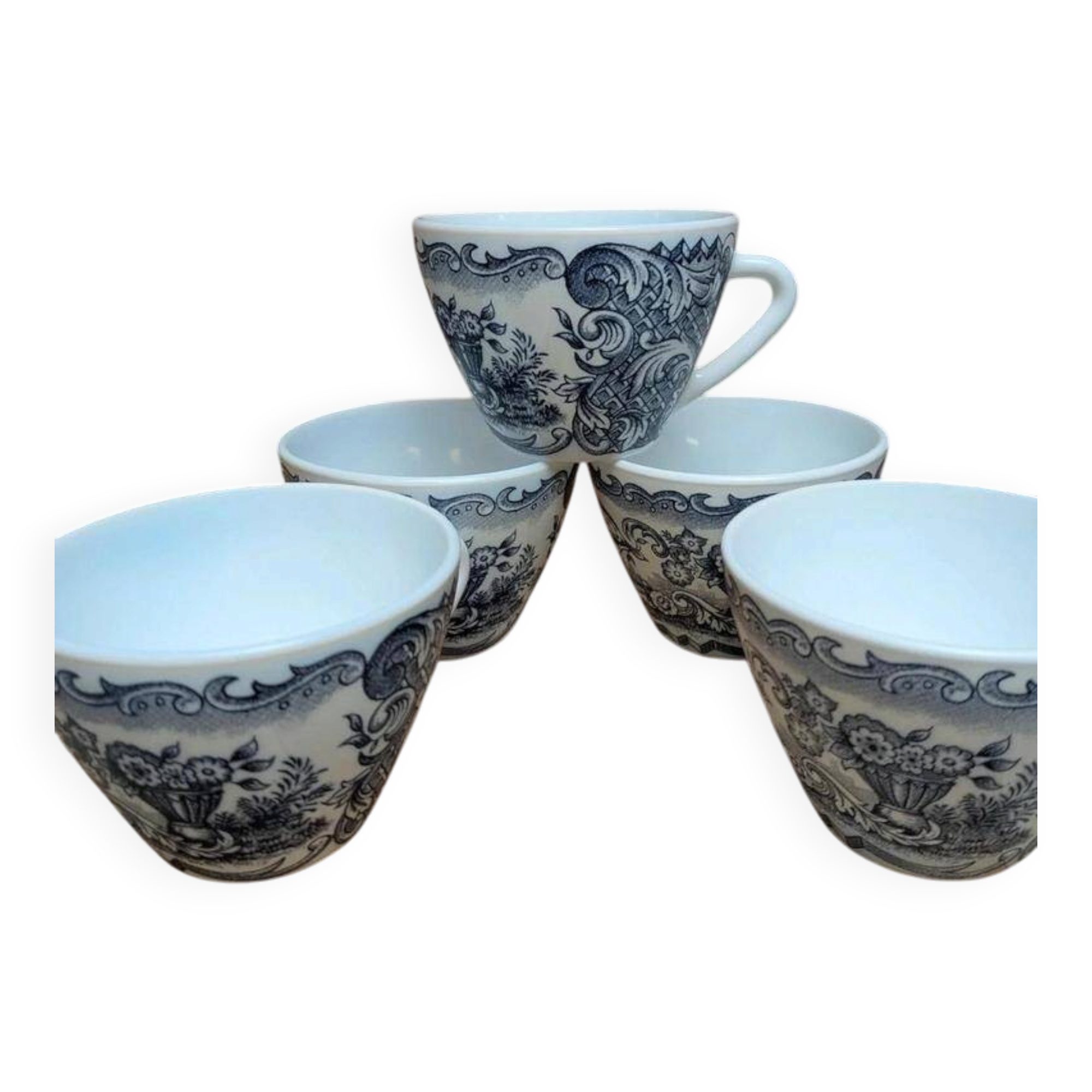 Set of 5 vintage Rivanel mugs