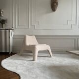 Heated chair in moumoute, sheepskin