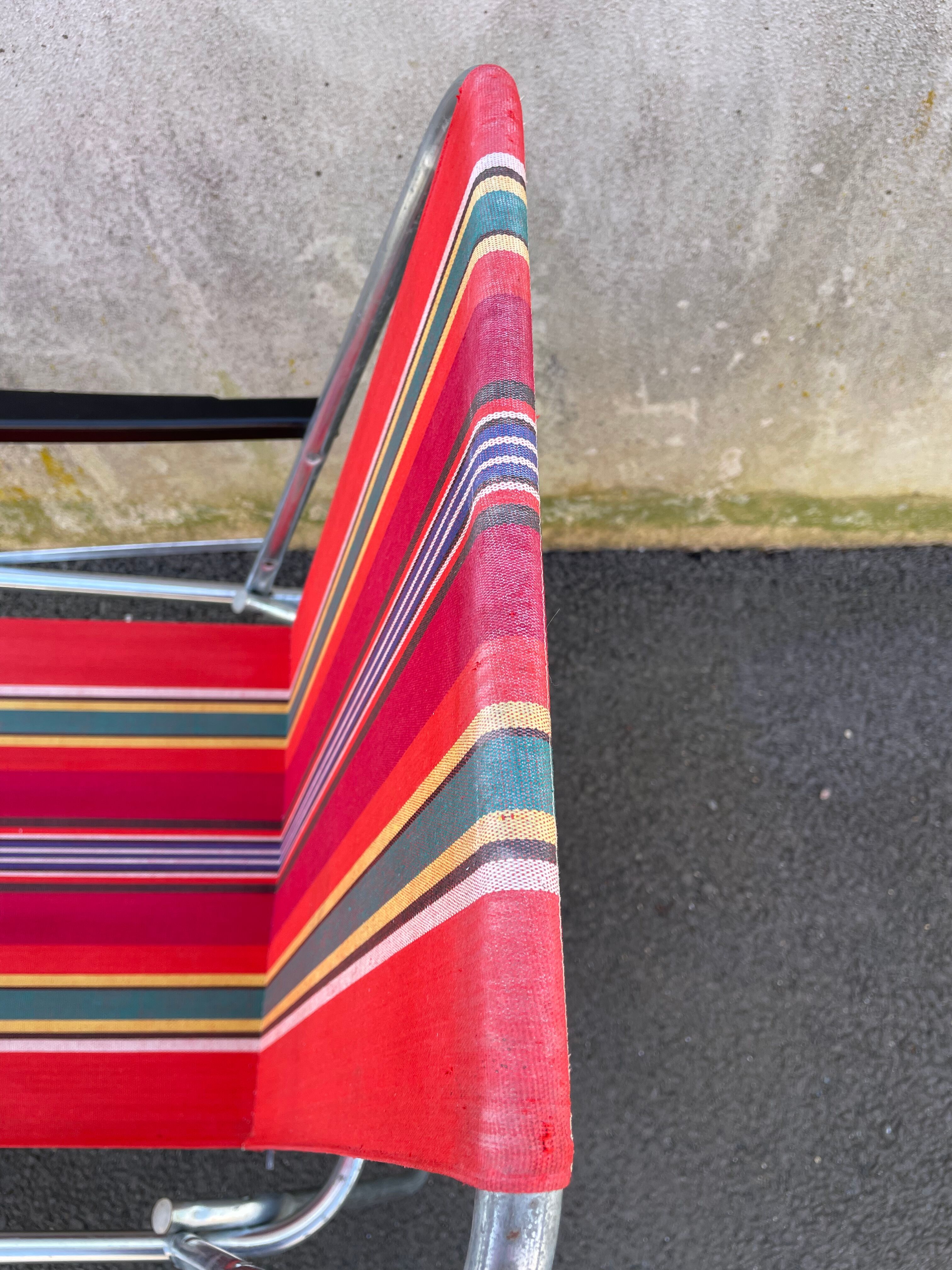 Foldable camping chair