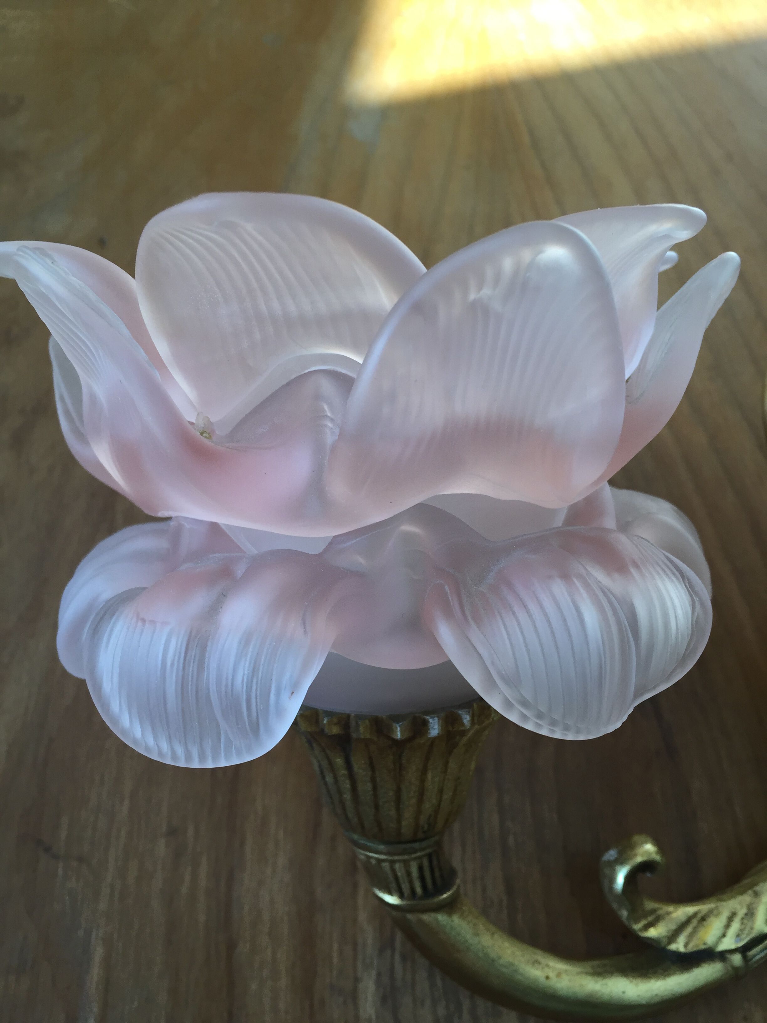 Art Deco wall lamps pink tulip