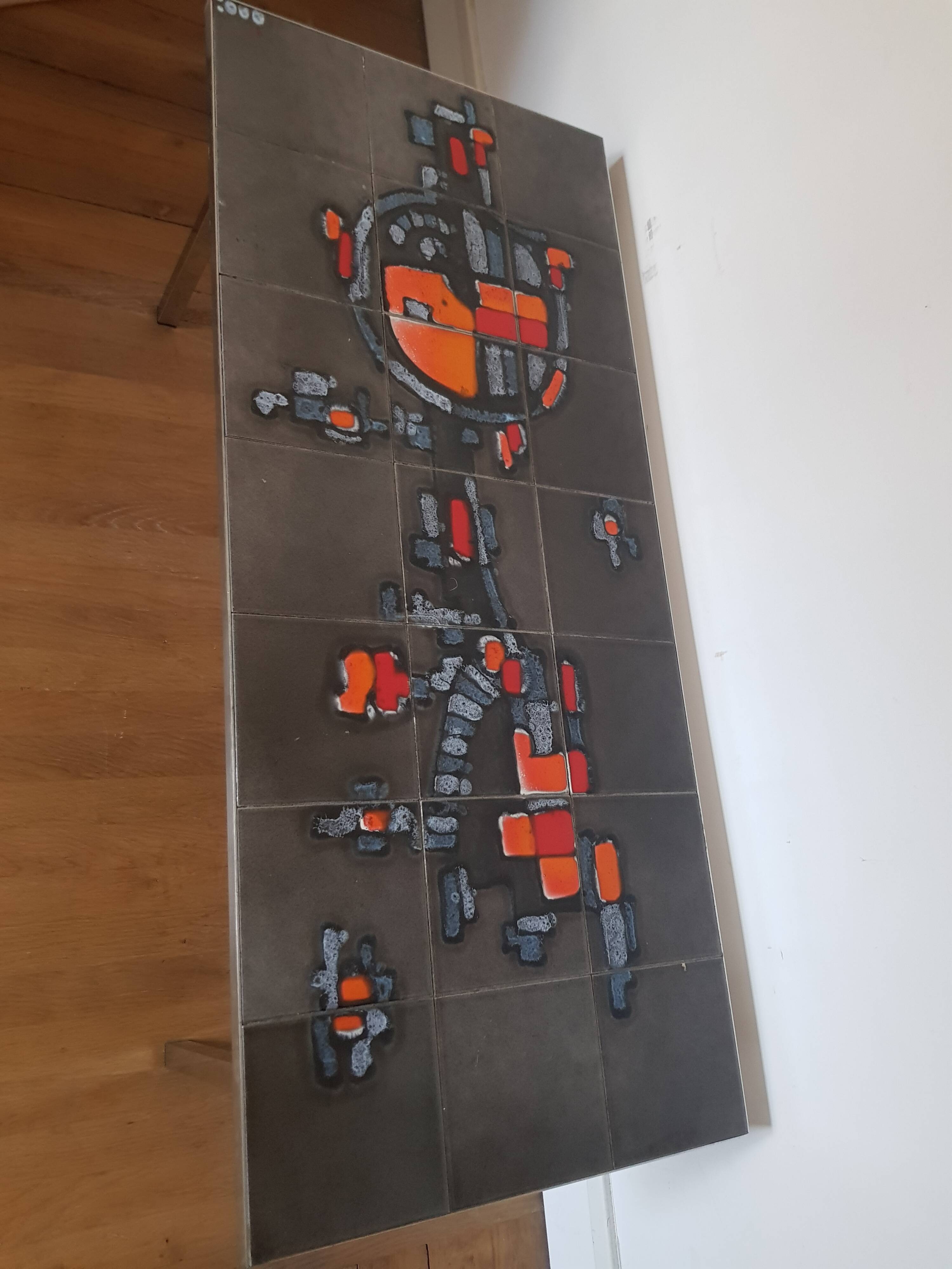 Ceramic coffee table by Adri