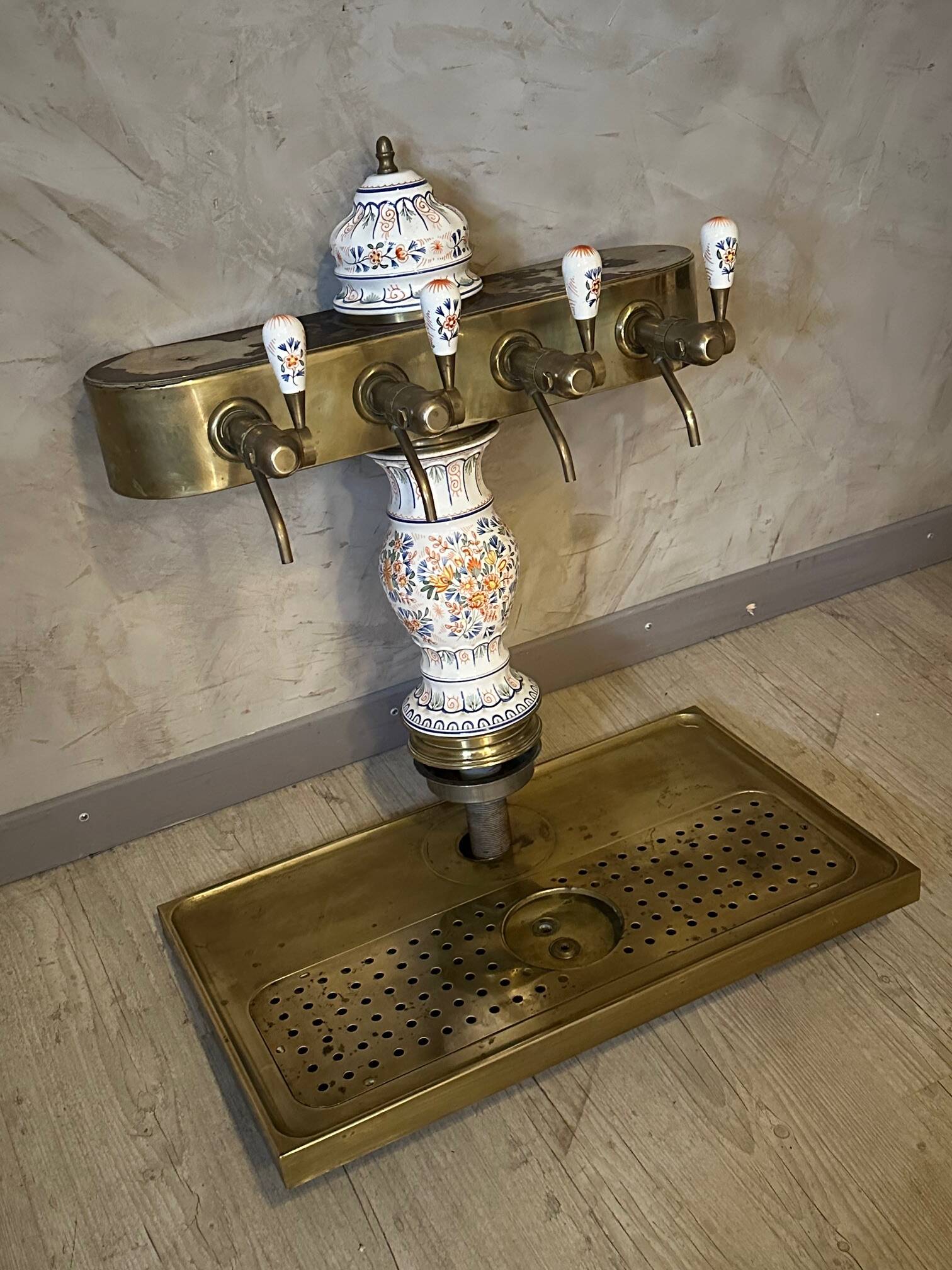 Beer tap 1920