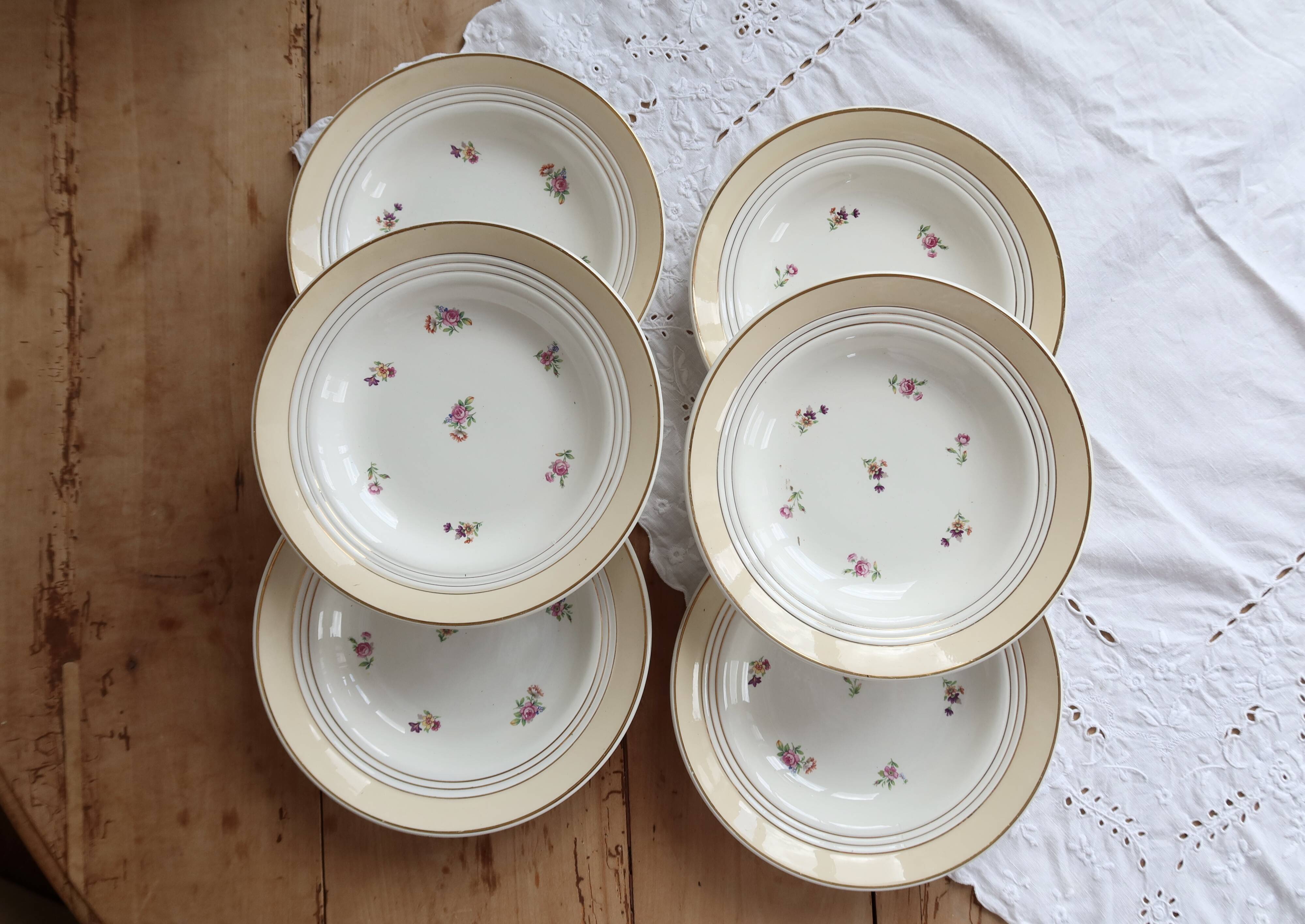 6 vintage Céranord "Cheverny" porcelain deep plates - Floral pattern