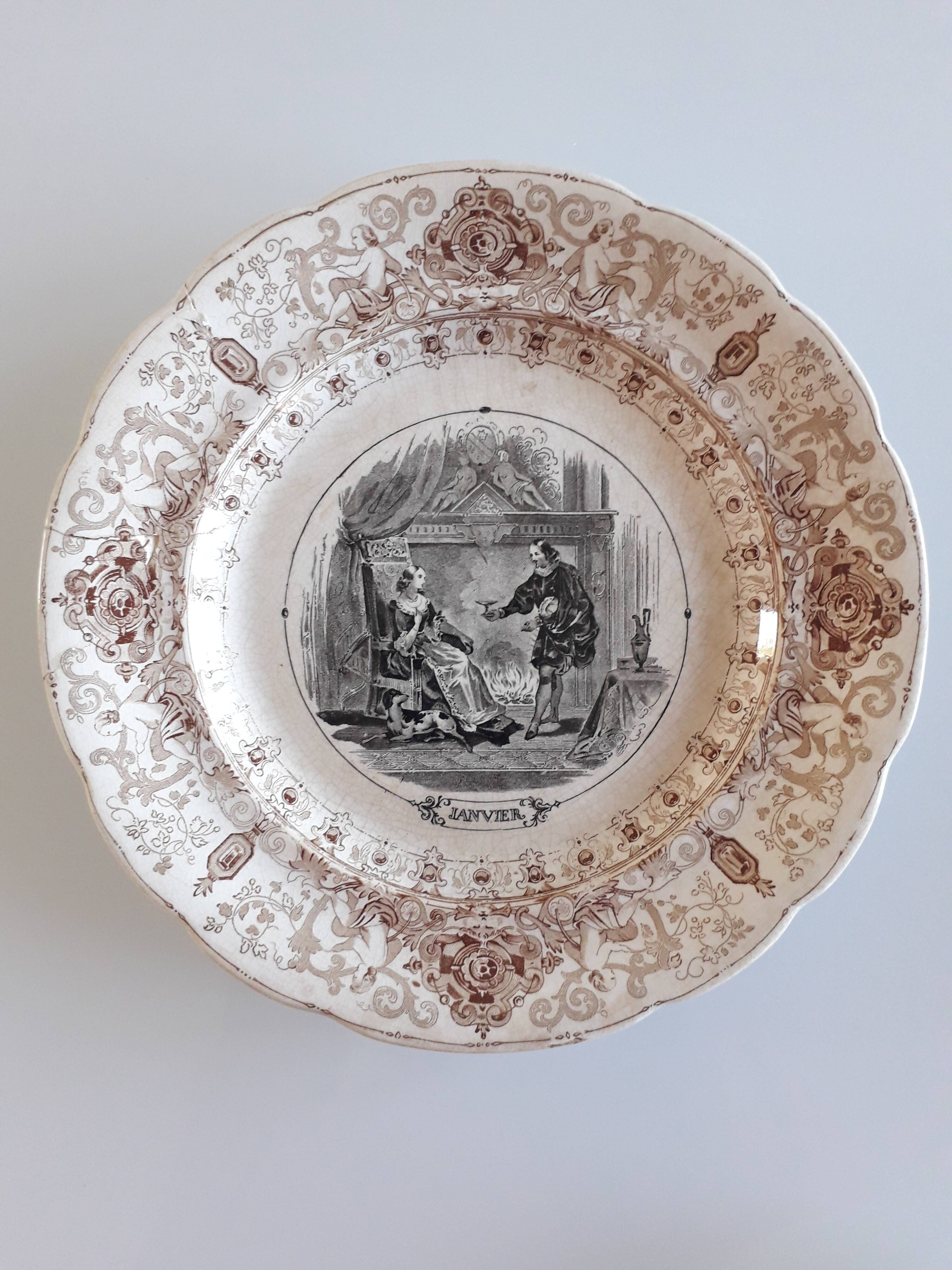 Set of 12 plates in Sarreguemines earthenware - decoration 12 months of the year
