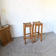 Pair of high stools in solid wood and woven straw Brutalist Style