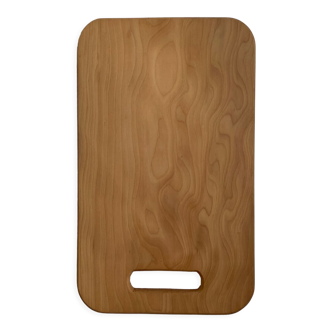 Oiled solid elm cutting board