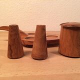 Servant salt pepper and mustard in olive wood, salt shaker