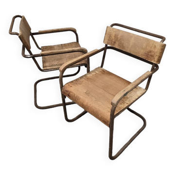Paire de chaises B34 des années 1950