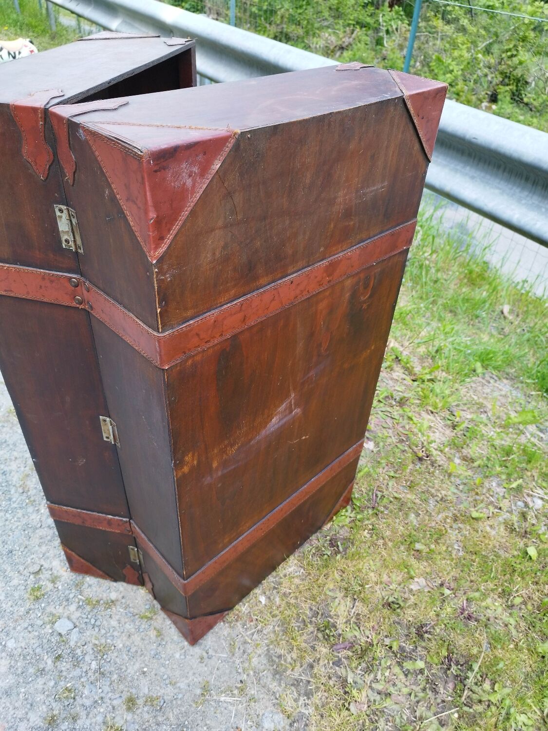 Furniture trunk wood coffee table shelves library suitcase