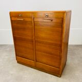 Double curtain binder cabinet