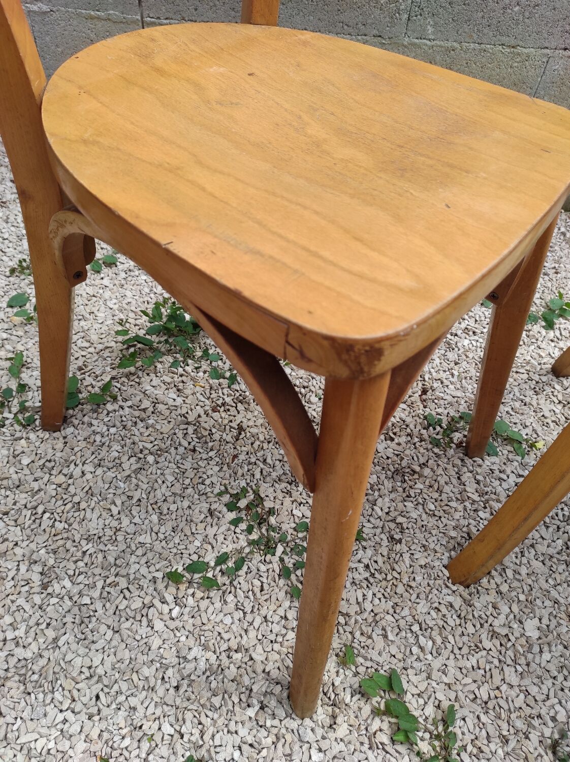 Lot 9 Baumann bistro chairs and Luterma bois bond