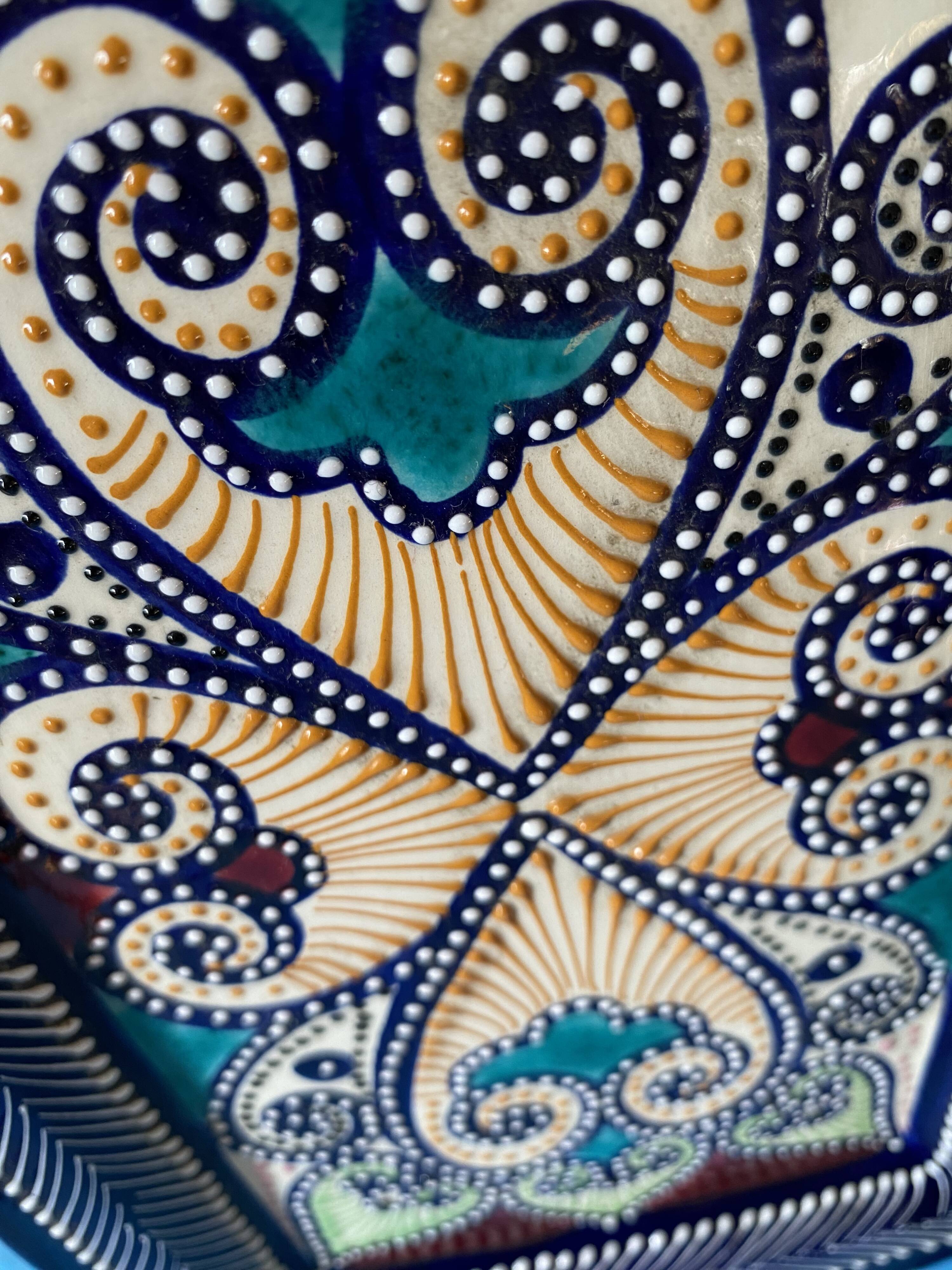 Ceramic plate Quimper signed HB