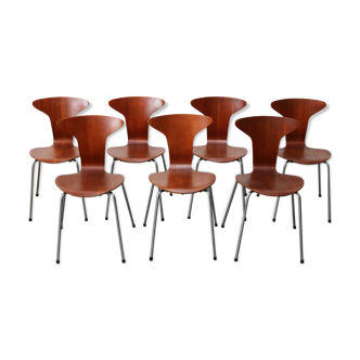 Model 3105 Mosquito chairs by Arne Jacobsen for Fritz Hansen 1967