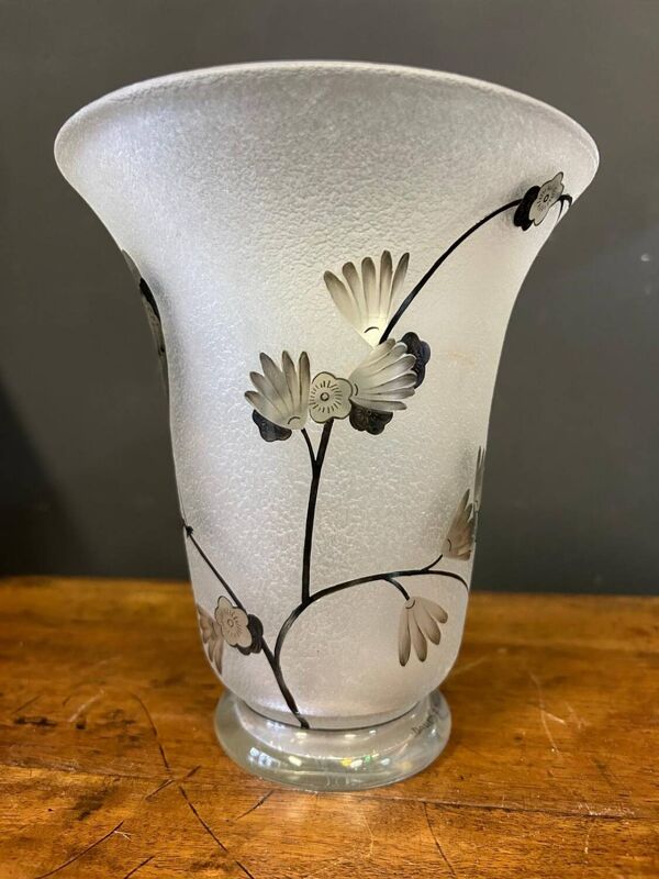 Vase Daum Nancy France - Oiseau Branché Réserve a l’acide rehaussé d’émail noir