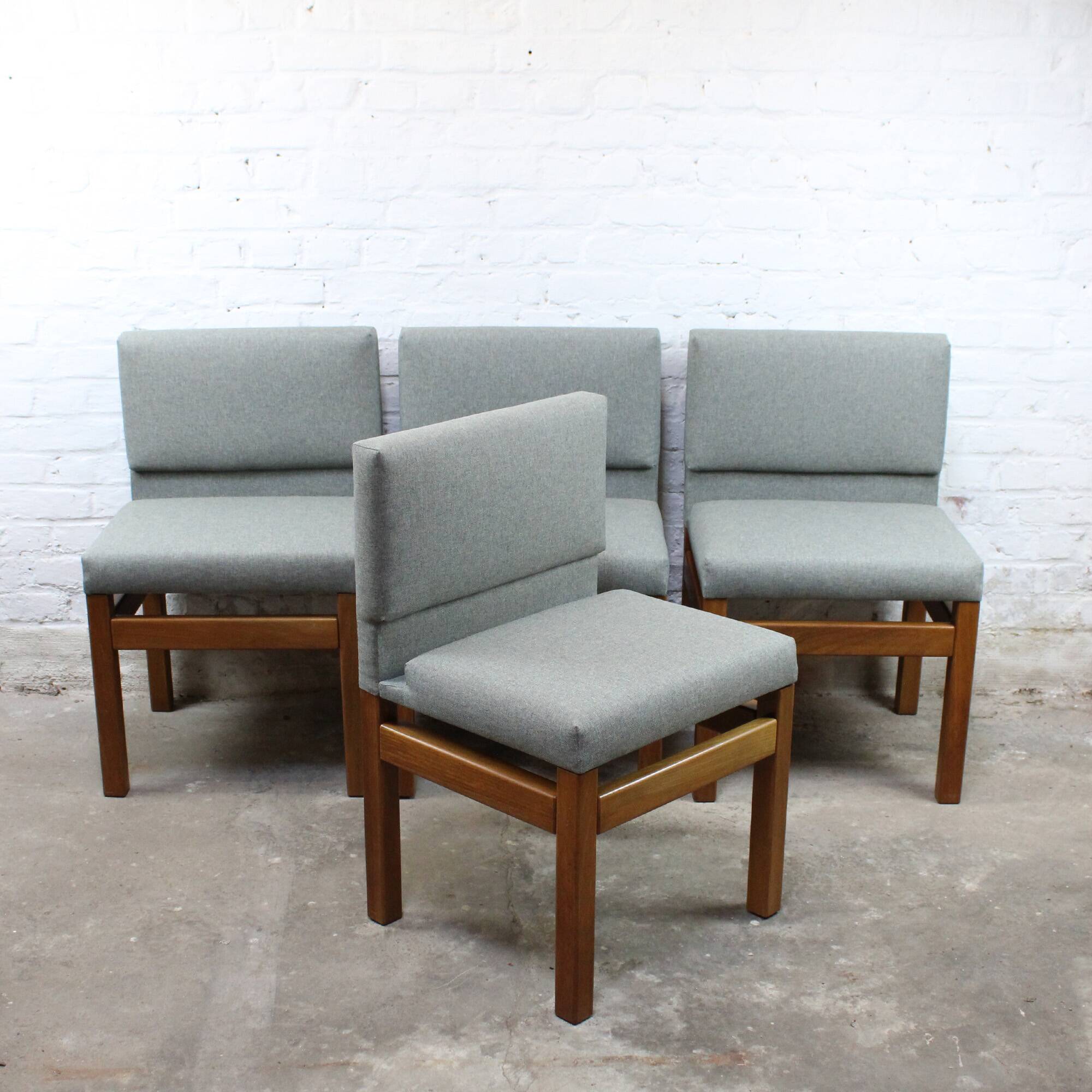 Set of 4 vintage chairs by Jos De Mey for VanDenBerghe-Pauvers 1970
