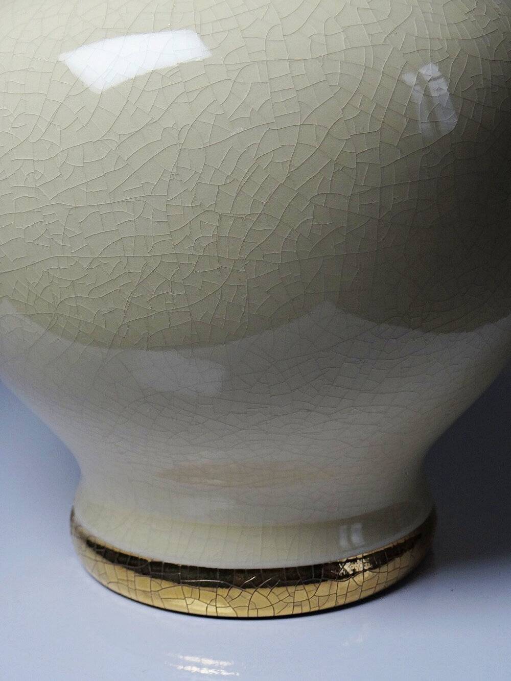 Vintage 1980s-90s Le Dauphin Dynastie crackle-glazed earthenware lamp