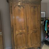 Walnut Louis XV wardrobe from the 18th century.