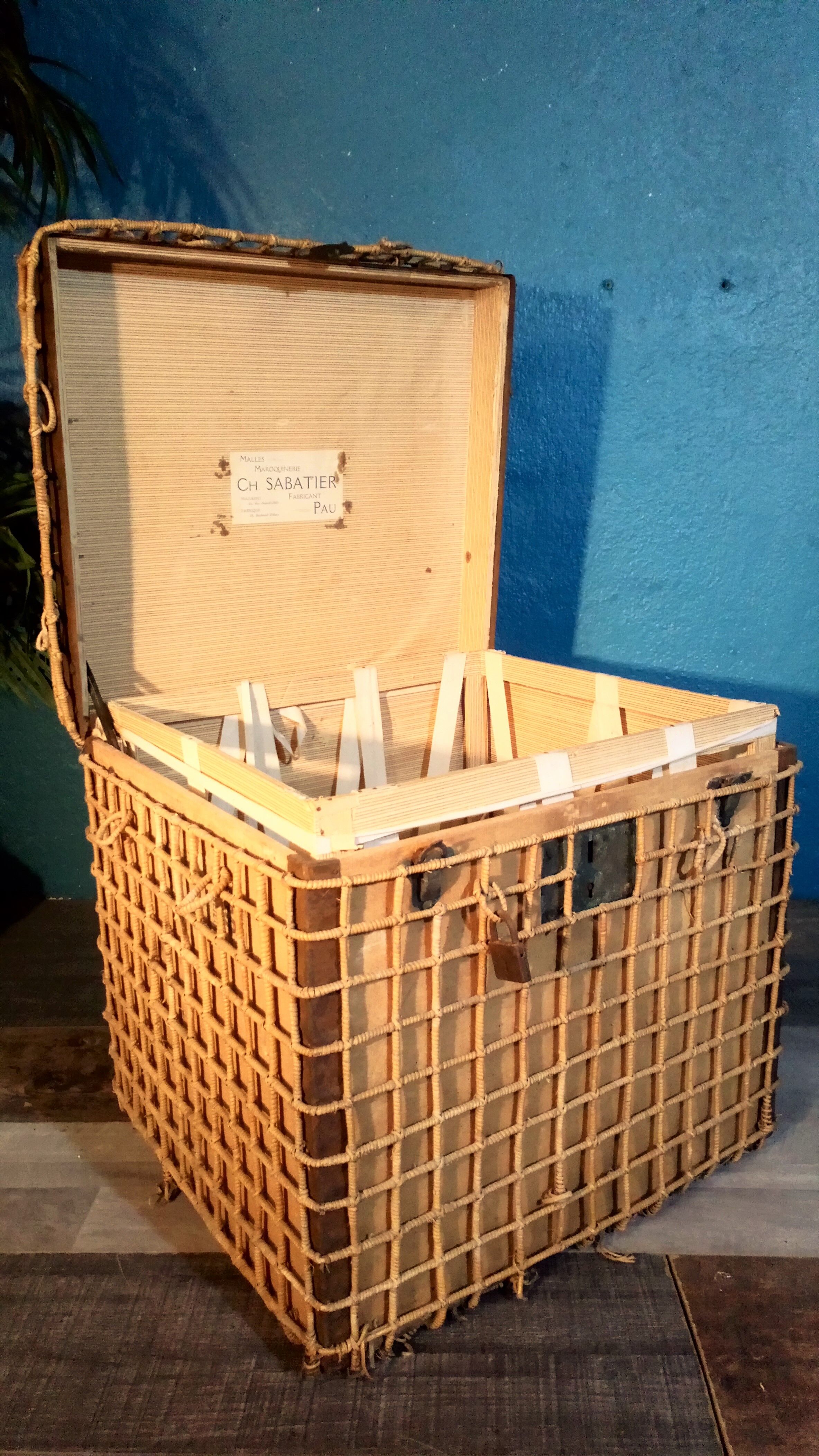 Wicker travel trunk 1920