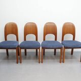 Vintage eetkamerstoelen Holstebro Denmark Teakhout nieuwe stoffering blauw