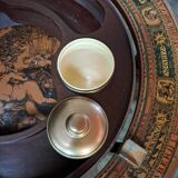 Globe Bar