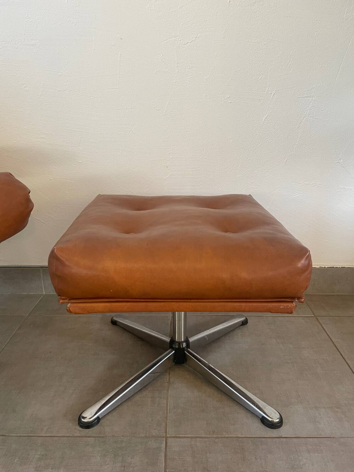 Vintage reclining lounge chair and footrest