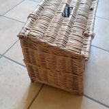 Fishing wicker basket